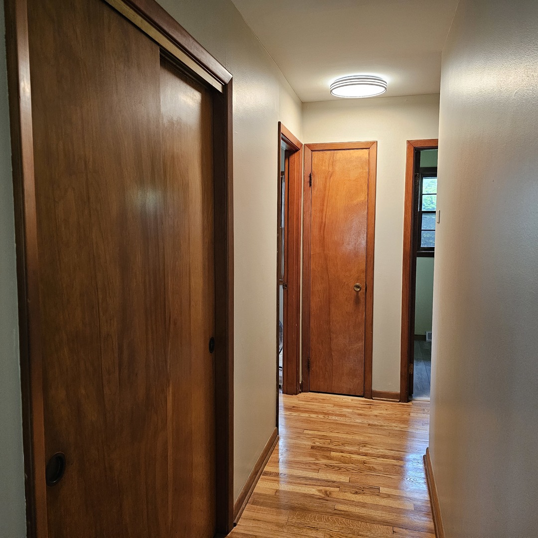 6 Johnson Street East Dundee, IL 60118 - Photo 9 of 22