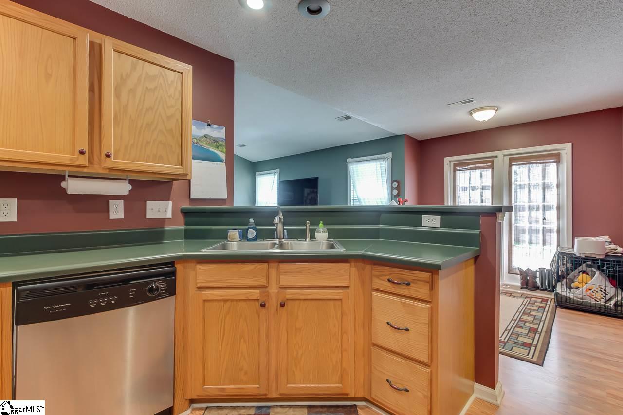 12 Brookhaven Way Simpsonville, SC 29681 - Photo 14 of 36 Gallery Image 14