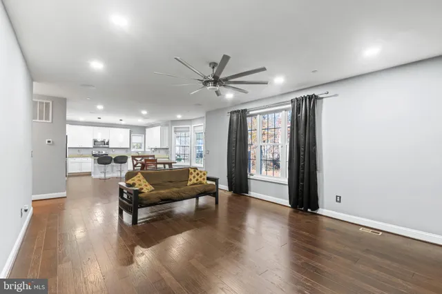 $650,000 | 15935 Brackenburn Court, Hughesville, MD 20637