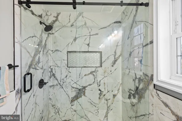 $650,000 | 15935 Brackenburn Court, Hughesville, MD 20637