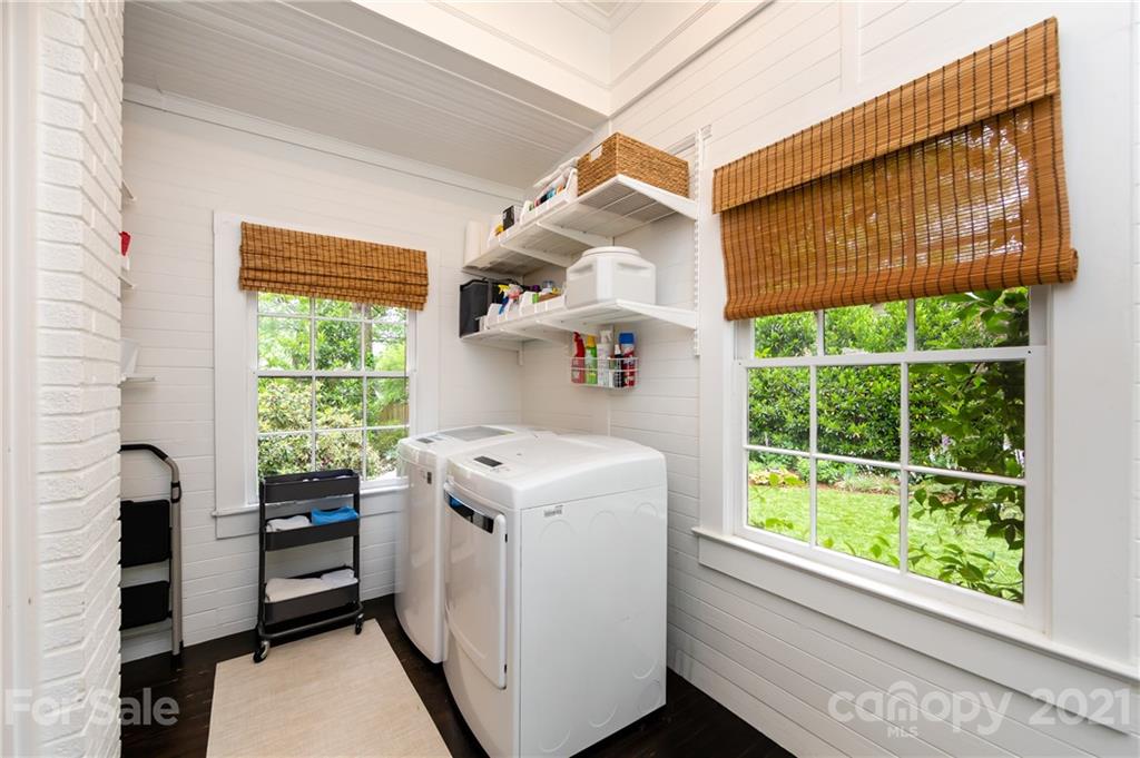 2230 Sharon Road Charlotte, NC 28207 - Photo 25 of 43 a utility room with dryer and washer