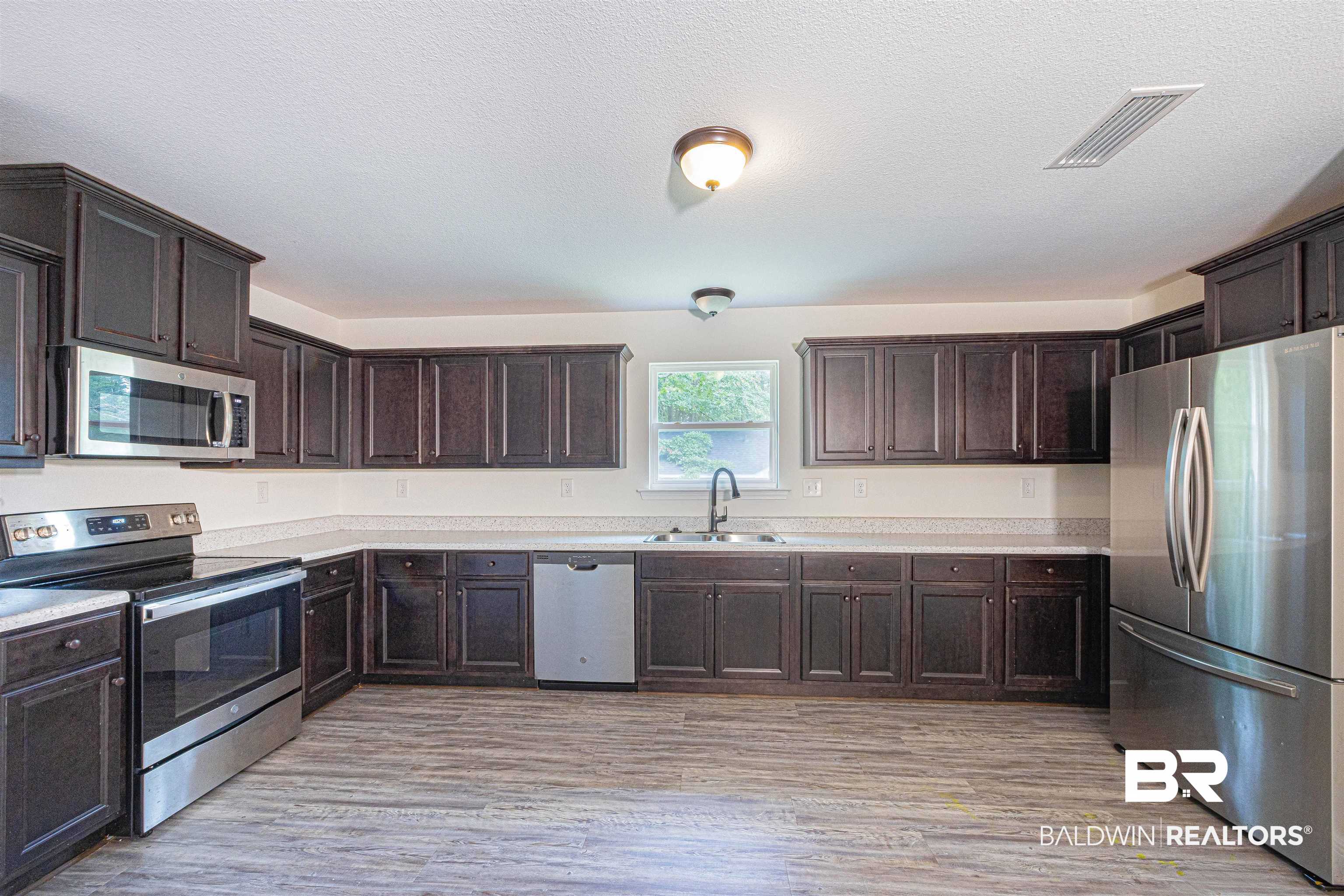 118 Michael Loop Daphne, AL 36526 - Photo 10 of 22