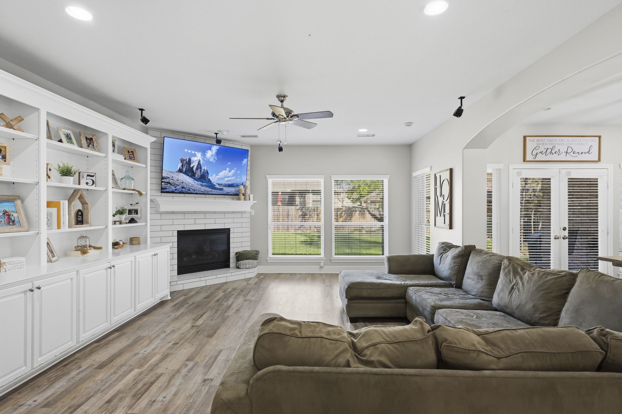 3411 Ripplewind Court Montgomery, TX 77356 - Photo 7 of 49