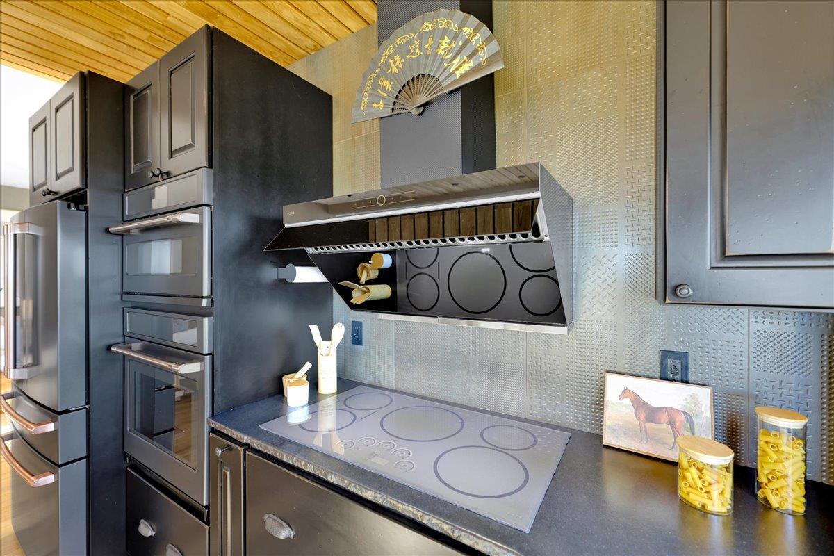 6061 Ridgemont Drive Oakland, CA 94619 - Photo 24 of 90