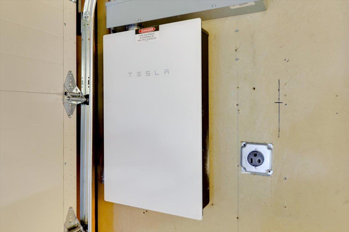 6061 Ridgemont Drive Oakland, CA 94619 - Photo 75 of 90