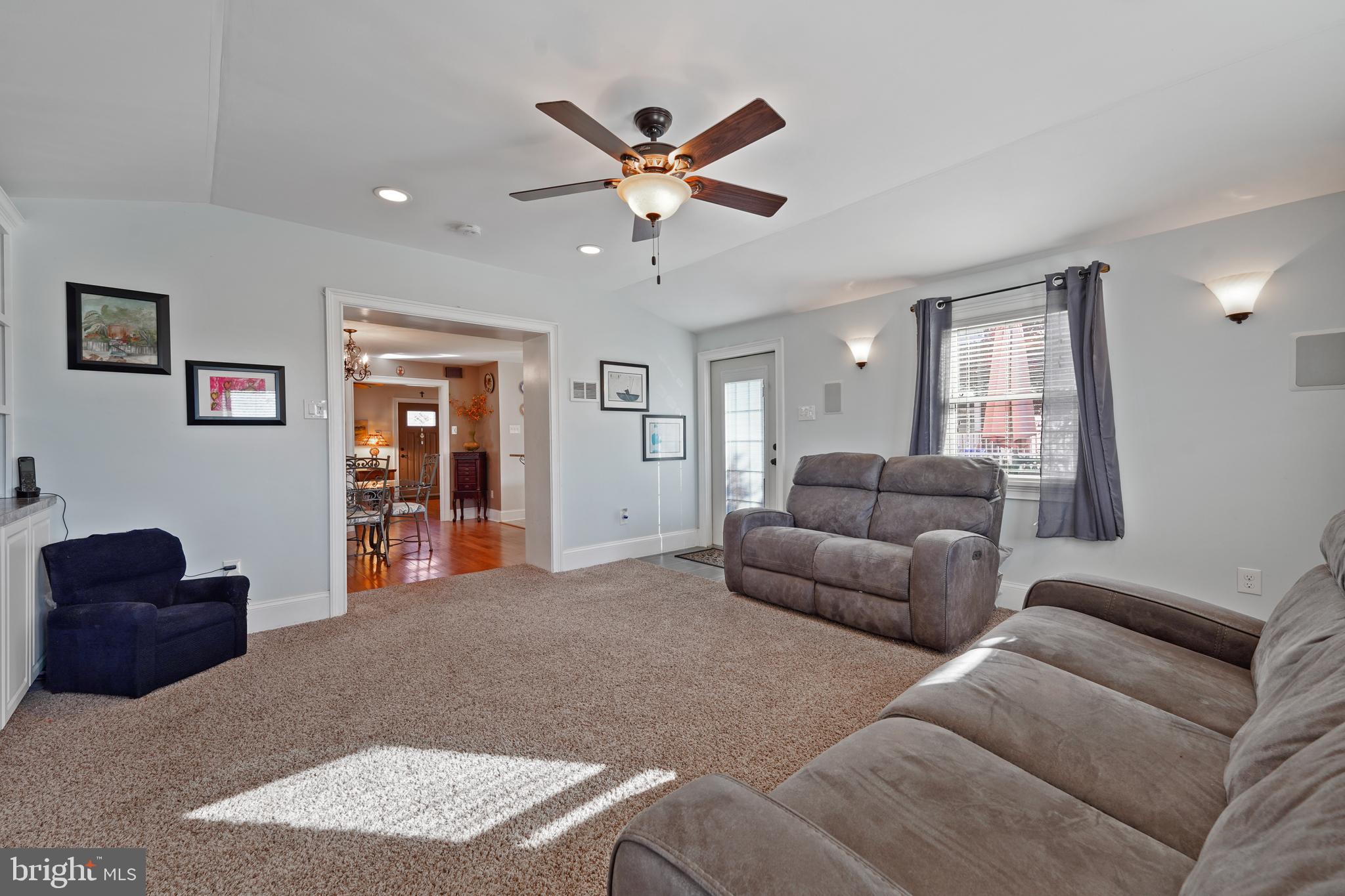 76 Warrior Road Drexel Hill, PA 19026 - Photo 22 of 47