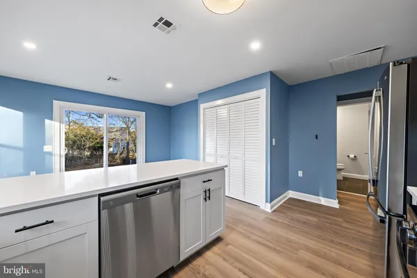 $367,500 | 86 San Carlos Street, Toms River, NJ 08757