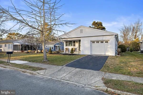 $367,500 | 86 San Carlos Street, Toms River, NJ 08757