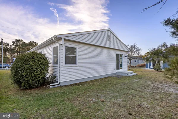 $367,500 | 86 San Carlos Street, Toms River, NJ 08757