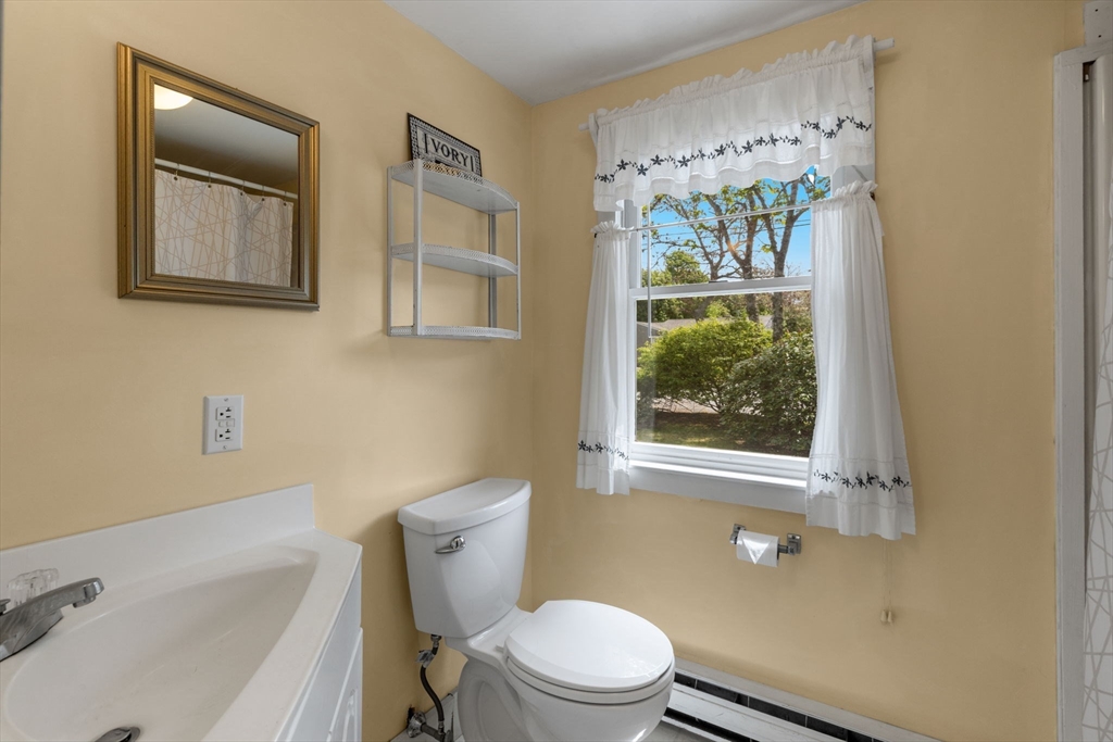 7 Aunt Matties Road Chatham, MA 02633 - Photo 25 of 38