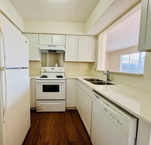 $995 | 8905 Parkfield Drive, Unit 101, Austin, TX 78758