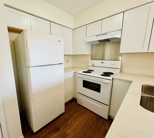 $995 | 8905 Parkfield Drive, Unit 101, Austin, TX 78758