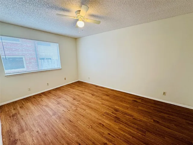 $995 | 8905 Parkfield Drive, Unit 101, Austin, TX 78758