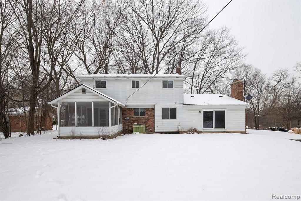 36309 Paddleford Road Farmington Hills, MI 48331 - Photo 5 of 32