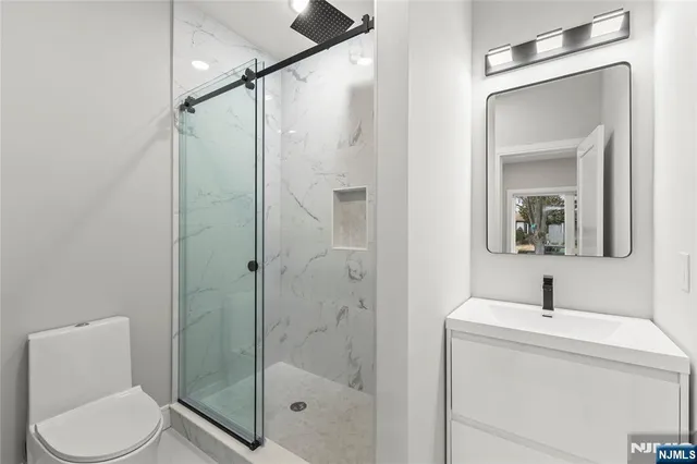 $1,699,000 | 765 7th Avenue, River Edge, NJ 07661