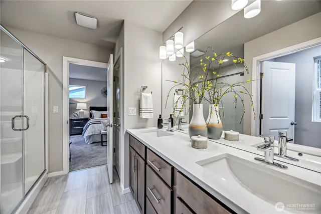 $580,950 | 204 Northeast Shadowhawk Lane, Bremerton, WA 98311