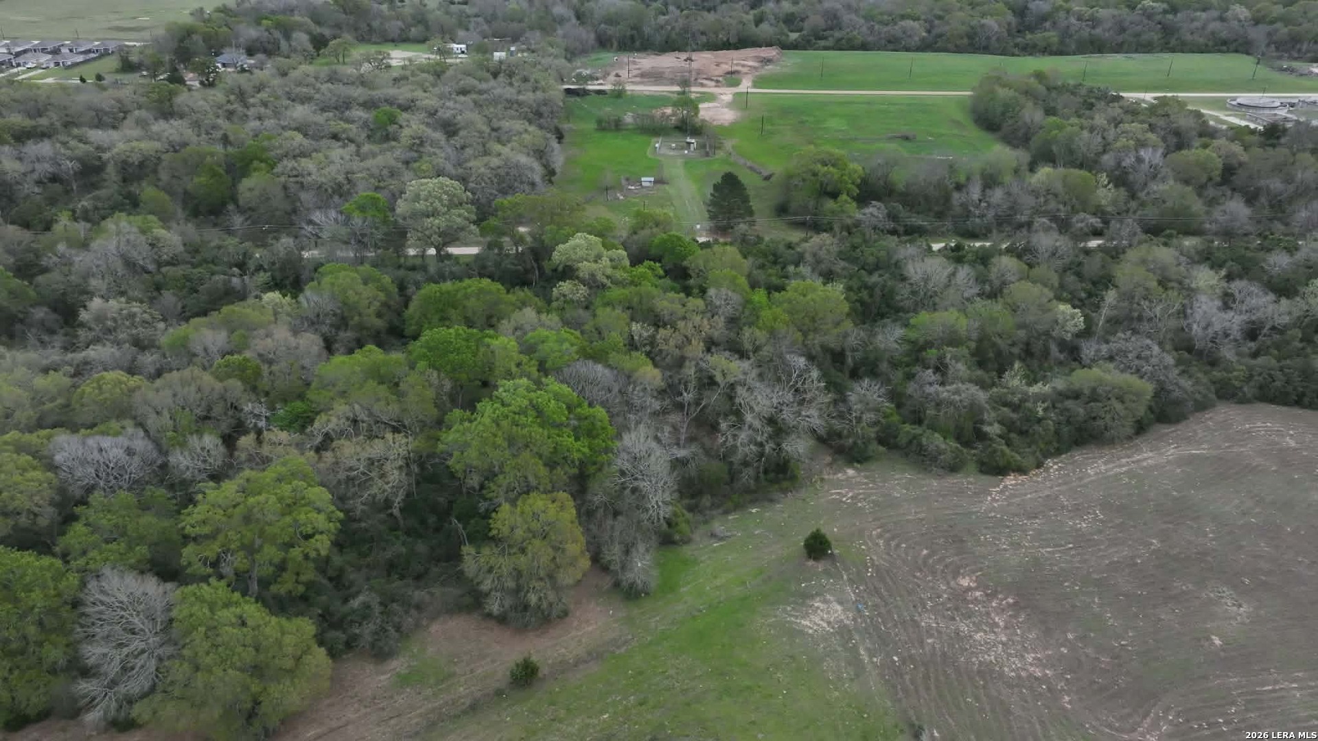 25 St Hempstead, TX 77445 - Photo 4 of 12