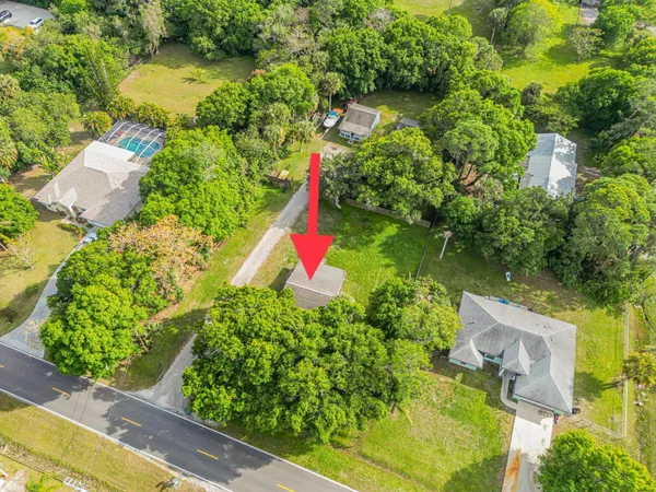 $1,900 | 4851 Kirby Loop Road, Unit A, Fort Pierce, FL 34981