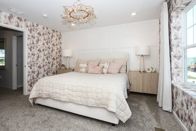 $431,640 | 403 Comstock Road, South Elgin, IL 60177