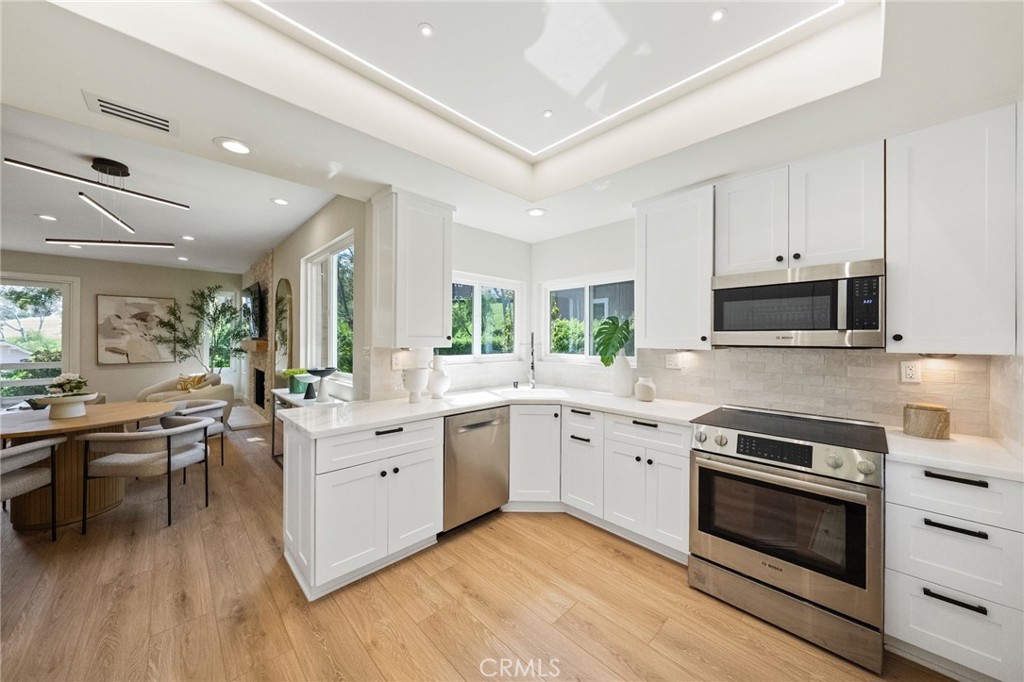 55 Highland, Unit 31 Irvine, CA 92603 - Photo 13 of 54