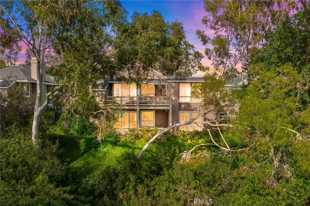 55 Highland, Unit 31 Irvine, CA 92603 - Photo 2 of 54