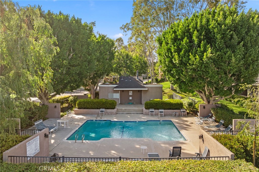 55 Highland, Unit 31 Irvine, CA 92603 - Photo 47 of 54