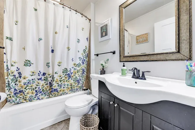 $329,900 | 119 South Ontario Street, De Pere, WI 54115