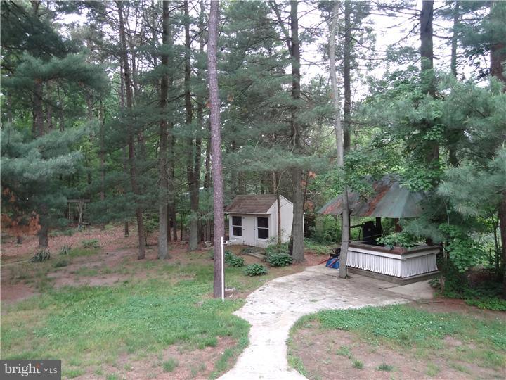 33 Old Farm Road Sicklerville, NJ 08081 - Photo 19 of 20 Back Yard