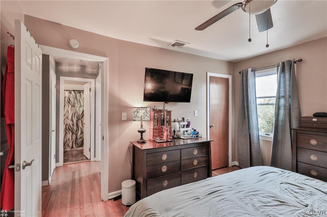 2953 Avon Road Bethlehem, PA 18017 - Photo 12 of 35 Gallery Image 12