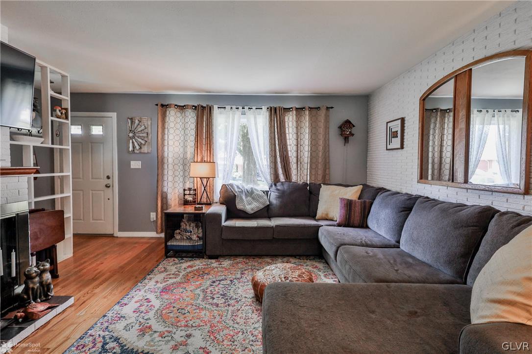 2953 Avon Road Bethlehem, PA 18017 - Photo 3 of 35 Gallery Image 3