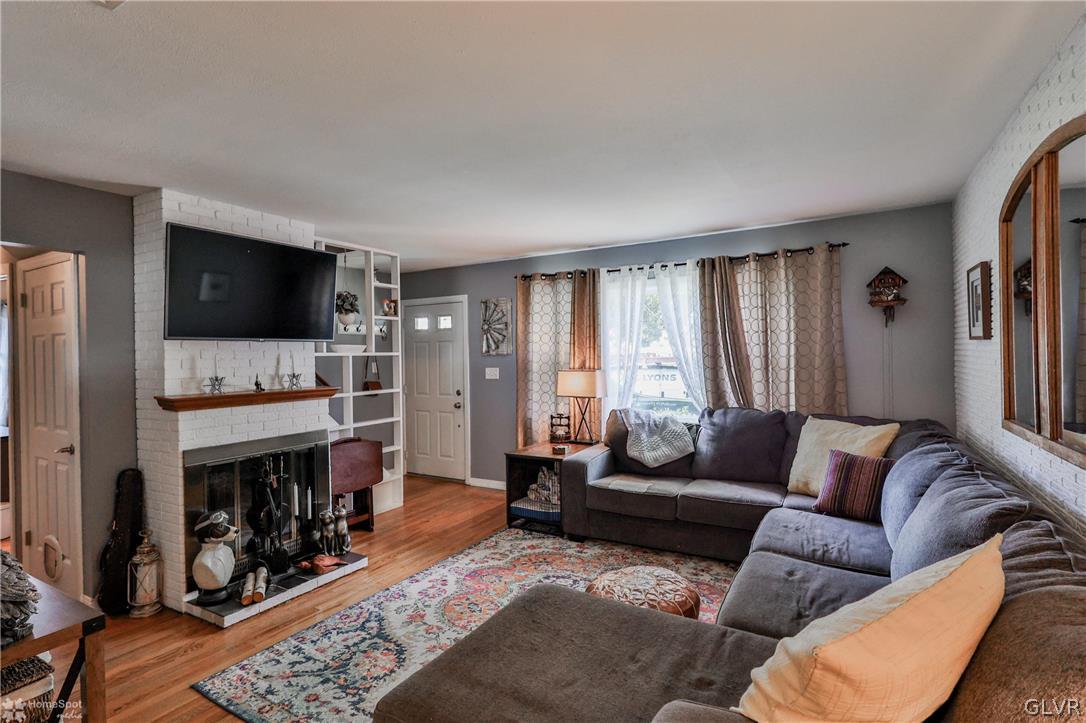 2953 Avon Road Bethlehem, PA 18017 - Photo 5 of 35 Gallery Image 5