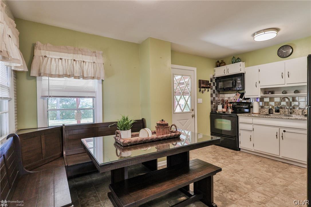 2953 Avon Road Bethlehem, PA 18017 - Photo 7 of 35 Gallery Image 7
