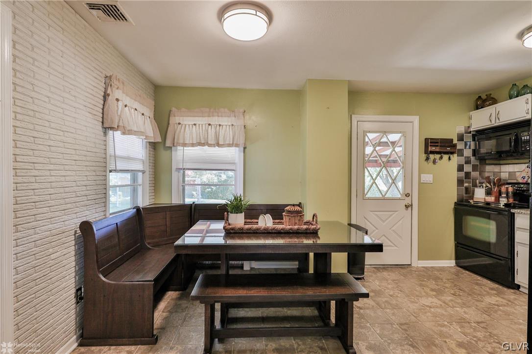 2953 Avon Road Bethlehem, PA 18017 - Photo 8 of 35 Gallery Image 8