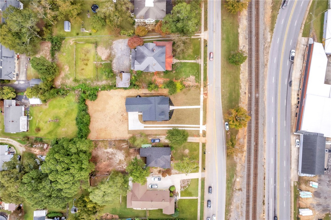 517 Northeast Main Street Easley, SC 29640 - Photo 27 of 31