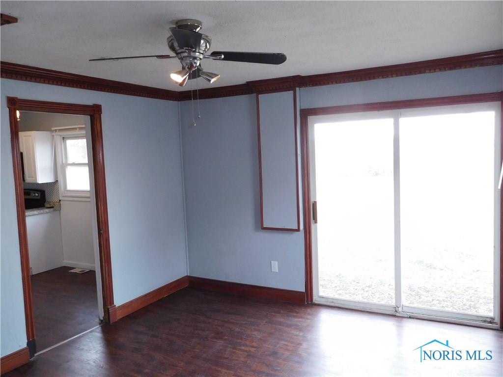 1806 Winchester Road Toledo, OH 43613 - Photo 9 of 19 Photo 9
