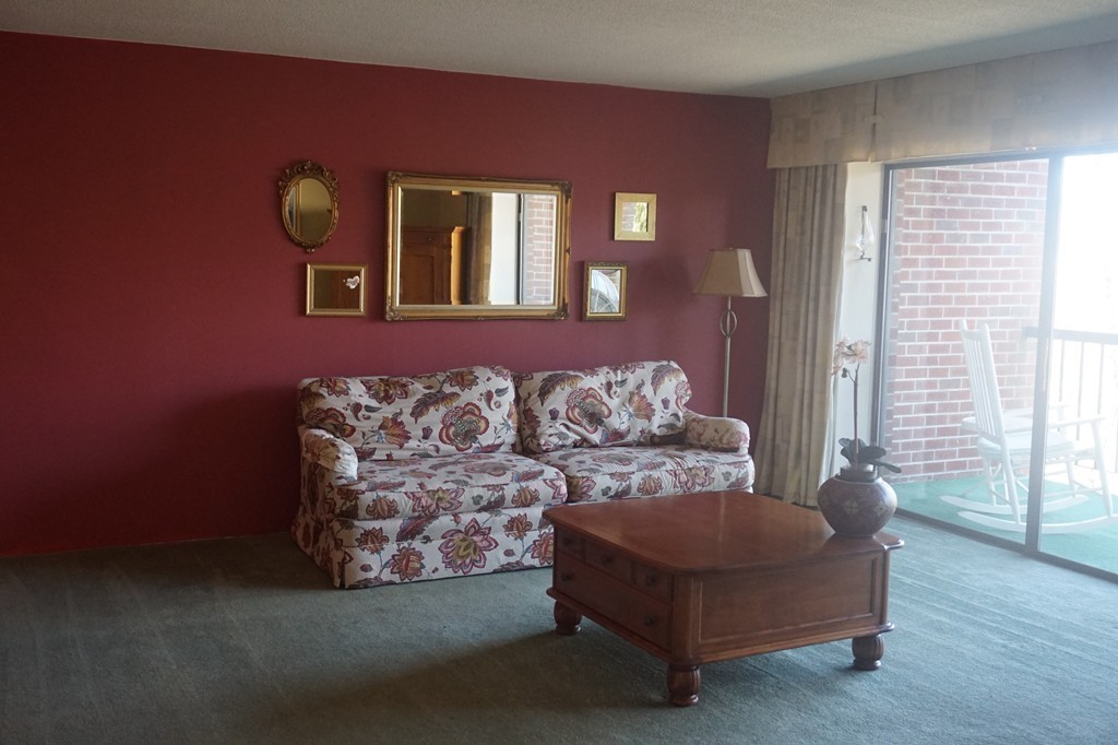 3 Summit Drive, Unit 19 Reading, MA 01867 - Photo 4 of 19