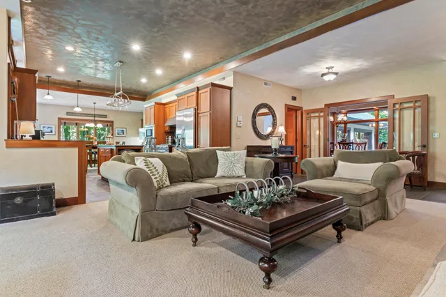 $1,490,000 | 1211 Lonsdale Boulevard East, Northfield, MN 55057