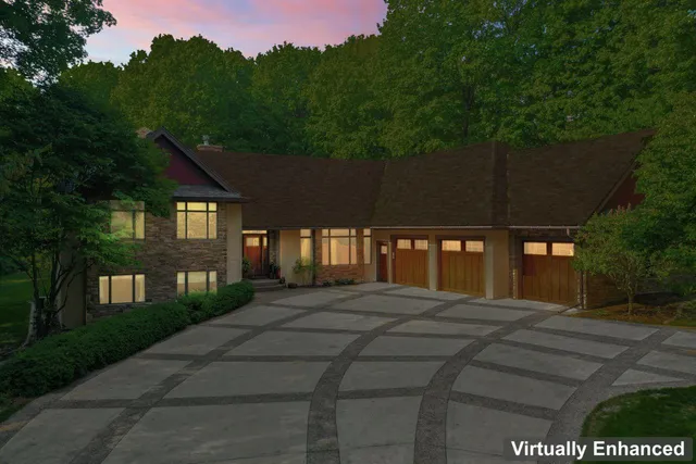 $1,490,000 | 1211 Lonsdale Boulevard East, Northfield, MN 55057