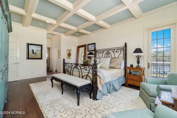 $2,139,000 | 6054 Dolphin Road, Oriental, NC 28571