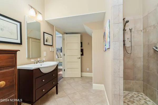 $2,139,000 | 6054 Dolphin Road, Oriental, NC 28571