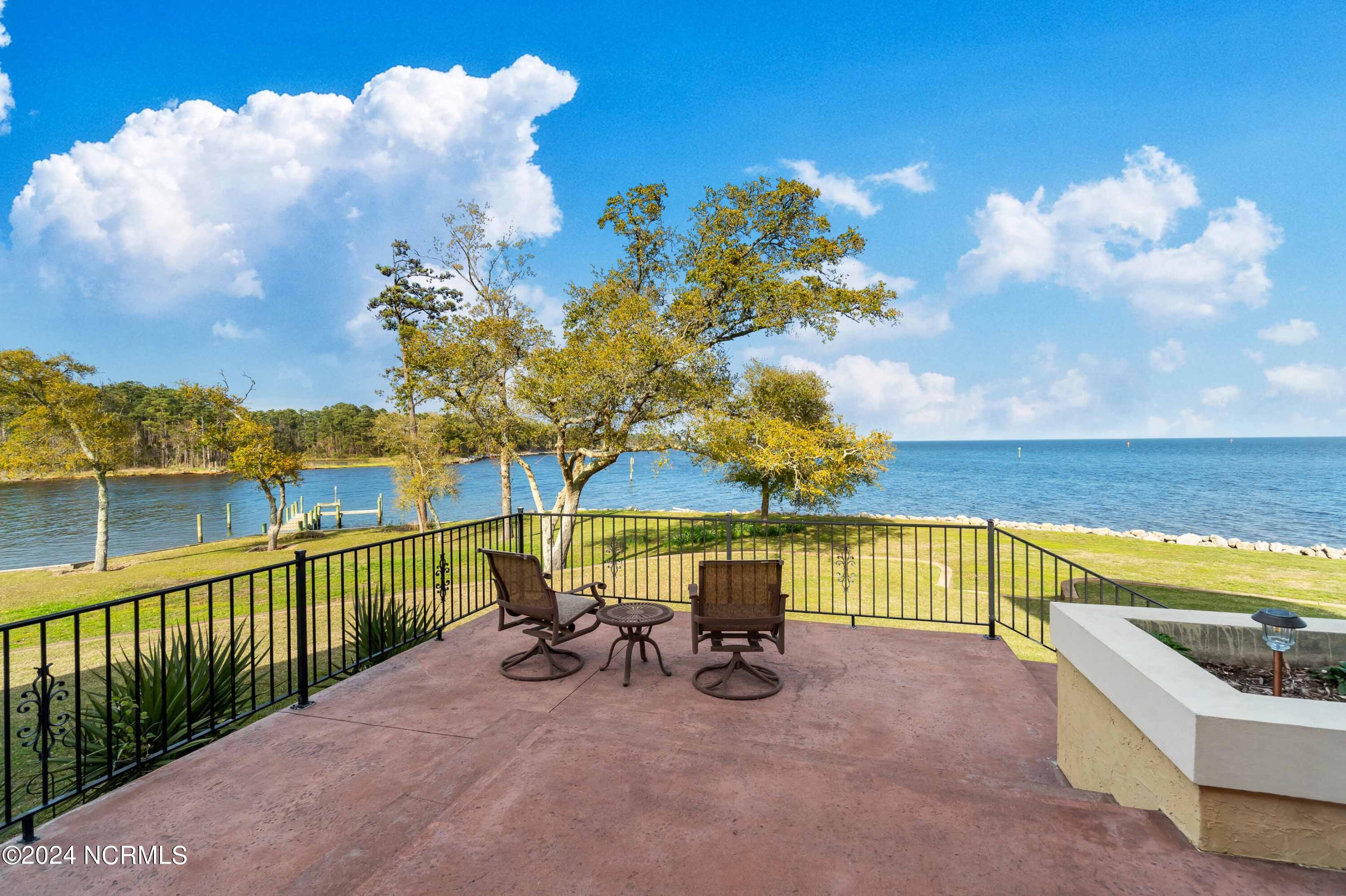 6054 Dolphin Road Oriental, NC 28571 - Photo 59 of 76 Where Everyday Feels Like a Vacation