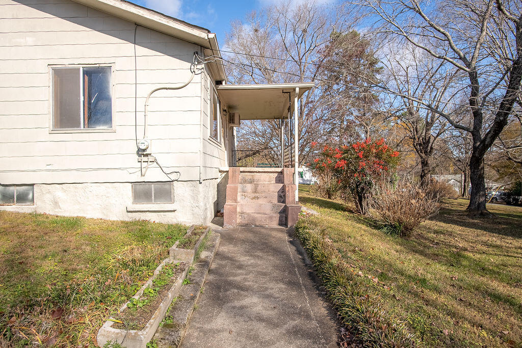 76 Circle Drive Rossville, GA 30741 - Photo 3 of 35 76Circle-41