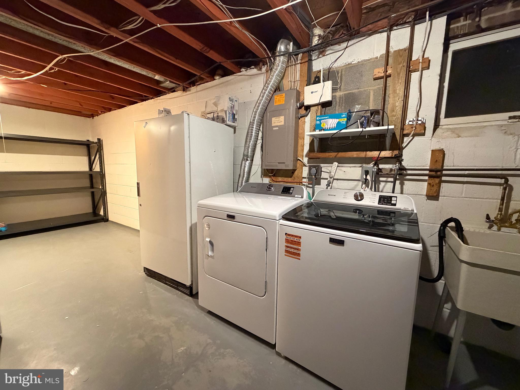 7216 Reservation Drive Springfield, VA 22153 - Photo 39 of 44 Storage, Freezer (as-is), Newer W&D