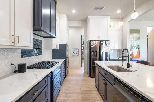 $3,250 | 1205 Buckingham Avenue, Wolfforth, TX 79382