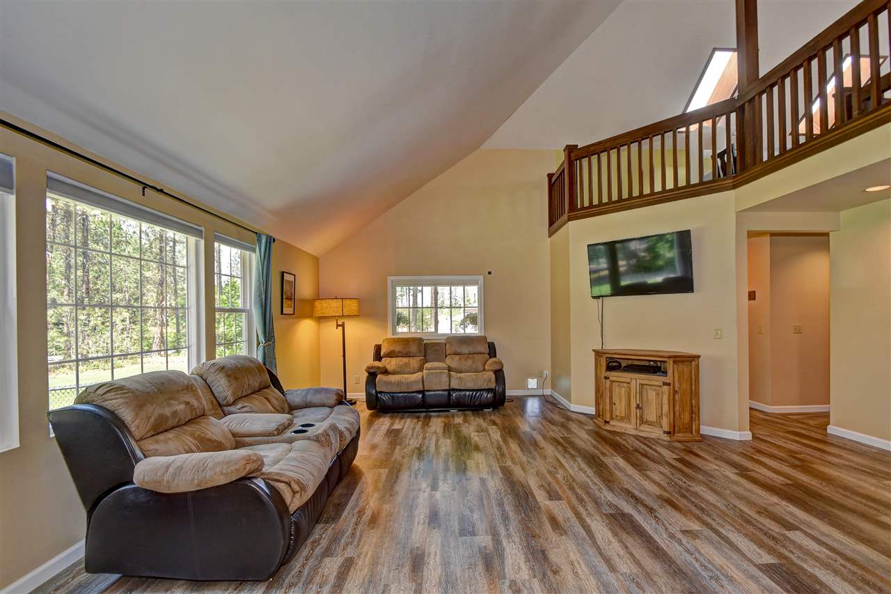 4518 East Silver Pine Road Colbert, WA 99005 - Photo 3 of 20 Gallery Image 3