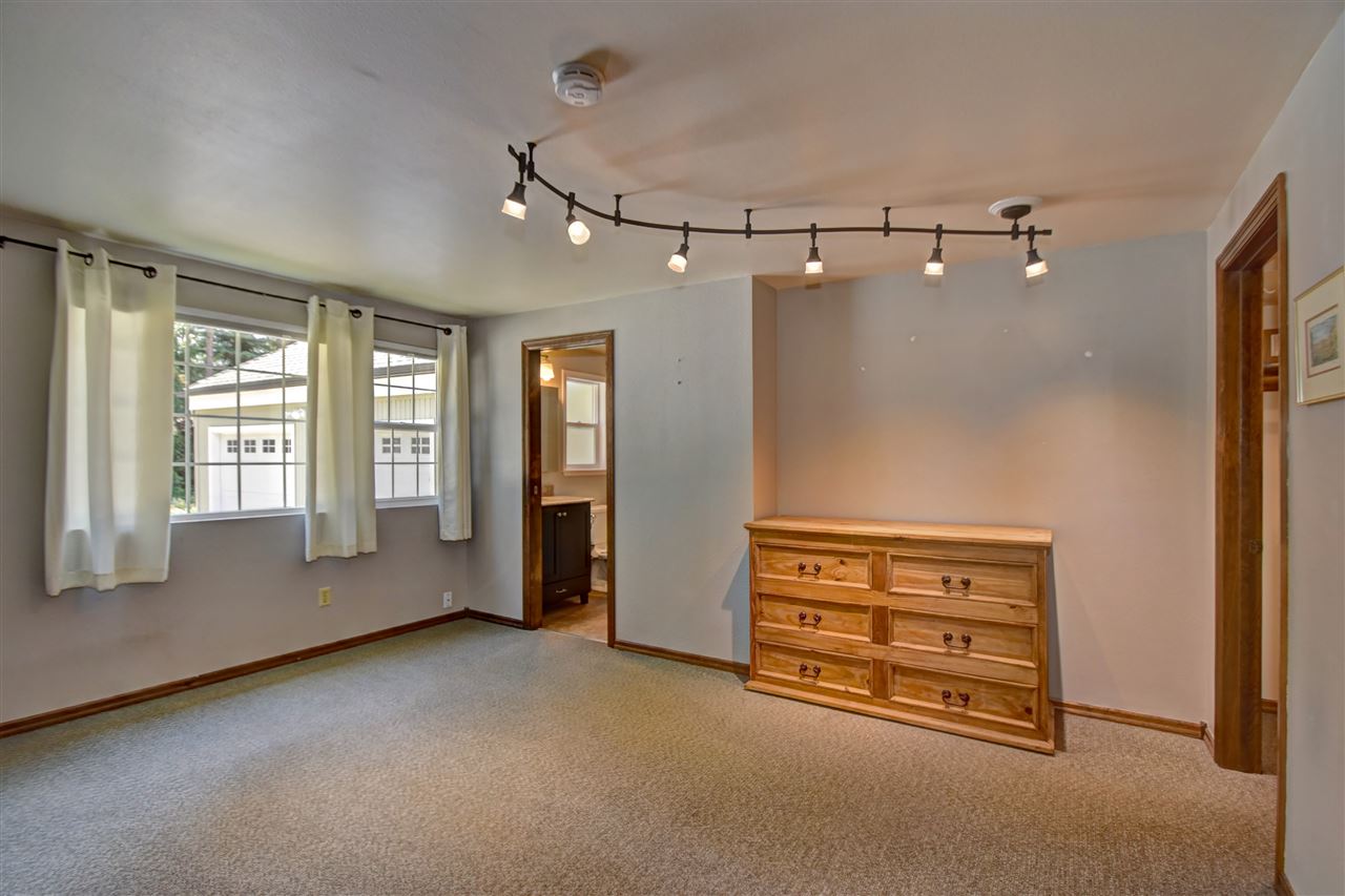 4518 East Silver Pine Road Colbert, WA 99005 - Photo 8 of 20 Gallery Image 8