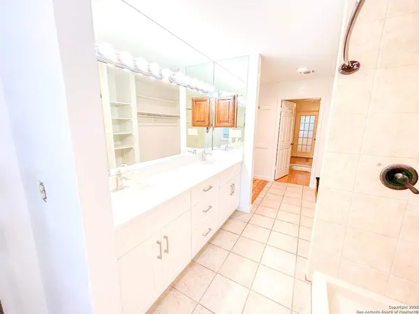 $1,450 | 13130 Blanco Road, Unit 904, San Antonio, TX 78216