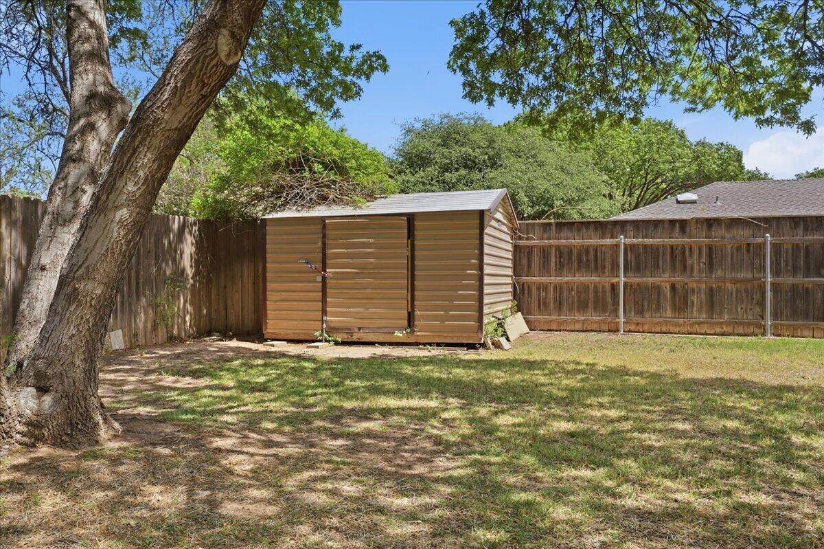 4902 77th Street Lubbock, TX 79424 - Photo 30 of 34 38-nmsw-77th-38