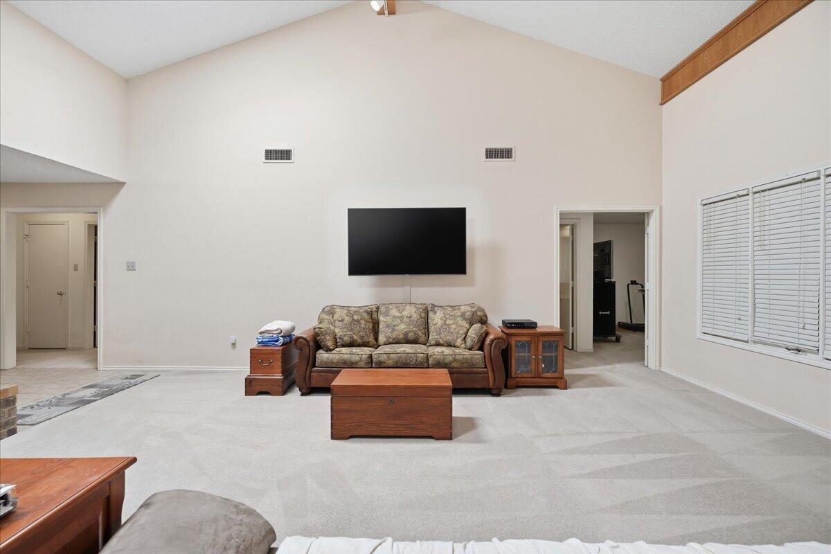 4902 77th Street Lubbock, TX 79424 - Photo 7 of 34 07-nmsw-77th-7