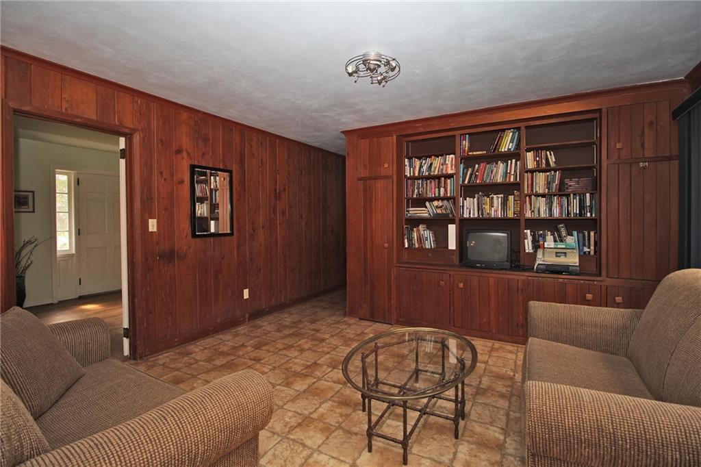 1007 Delafield Road Pittsburgh, PA 15215 - Photo 8 of 24 Gallery Image 8